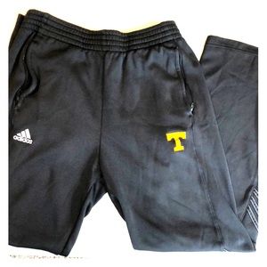 Sweatpants (Size Large)